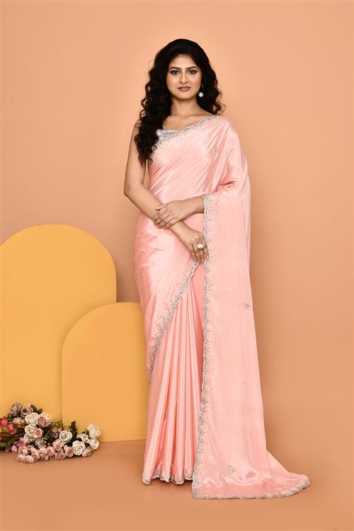 https://media.vinhemfashion.com/Images/FancytouchVol2VLS0681GU09NC2Q6/image/alluring